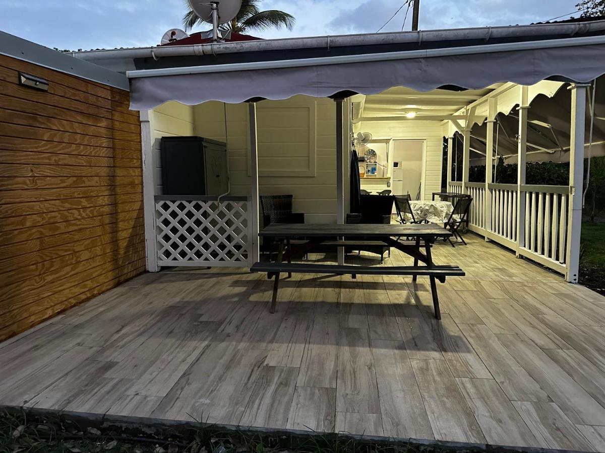 Le Cottage De Castaing Sur Plage Privee Сент-Анн Екстер'єр фото
